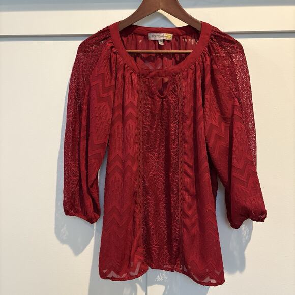 Figueroa & Flower Top Small Red Goth Romantic Dark Romance Boho Metallic Flowy - Picture 1 of 12